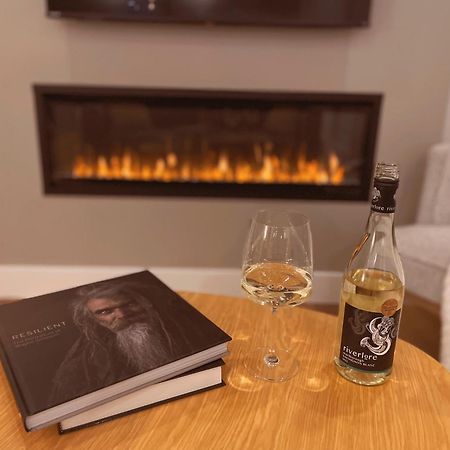 Elora'S Irvine River Suite Εξωτερικό φωτογραφία